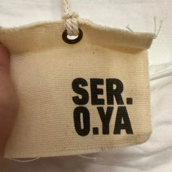 Ser.O.Ya NWT’s Artemis chest cut out long sleeve crop top. Size small - Picture 6 of 7